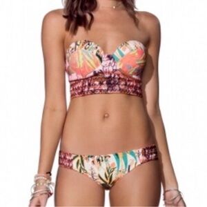 Maaji Bikini-  reversible set batik dancer print  size Large